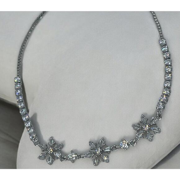 Silver Plated Bolo Bracelet Snowflake Holiday Fashion Style Elegant Trendy NEW - Picture 13 of 16